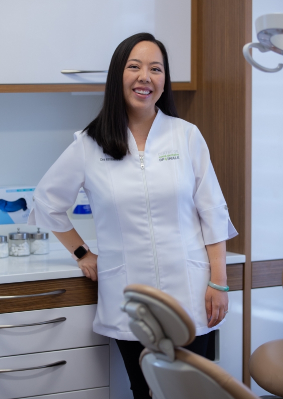 Dre Kimberly Au, dentiste généraliste